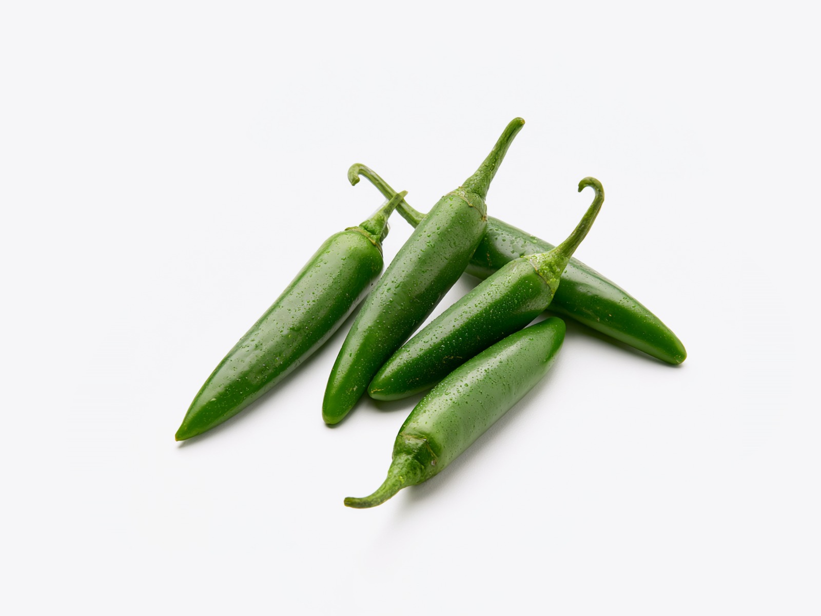 Fresh serrano peppers